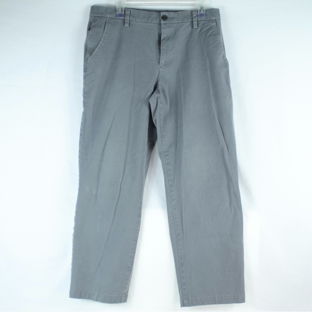 Dockers Gray Classic Fit‎ Chino Pants Mens Size 33x30
